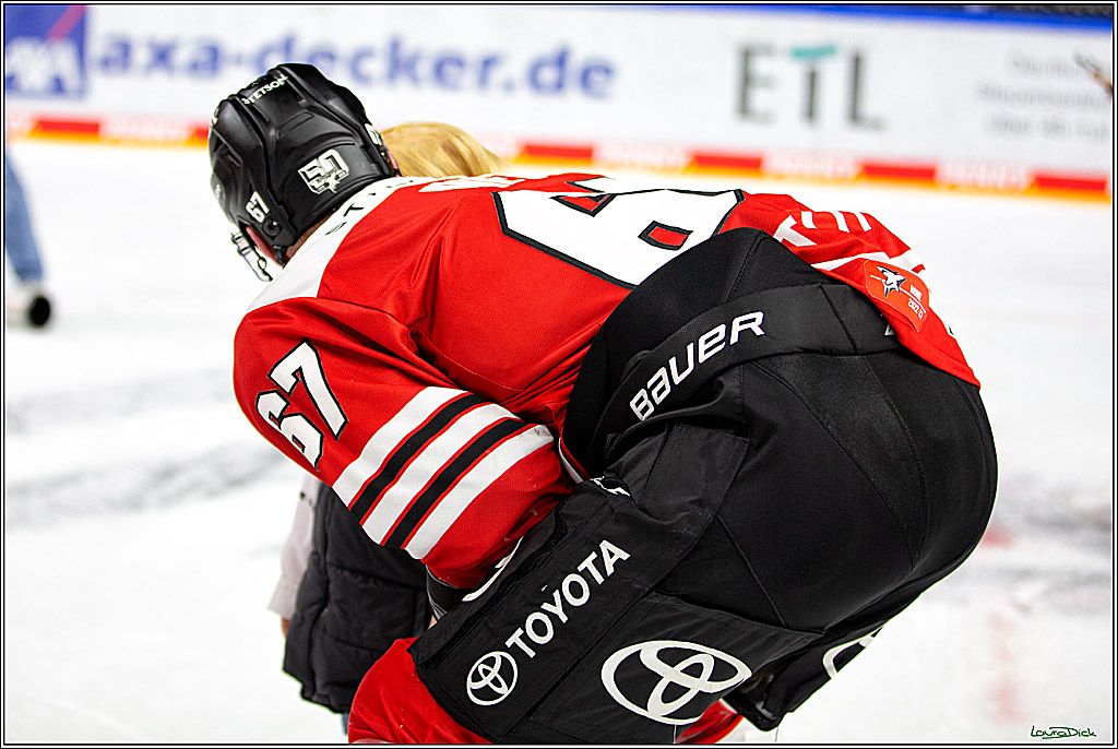 PENNY DEL; Koelner Haie- Straubing Tigers; Koeln, 09.10.2022